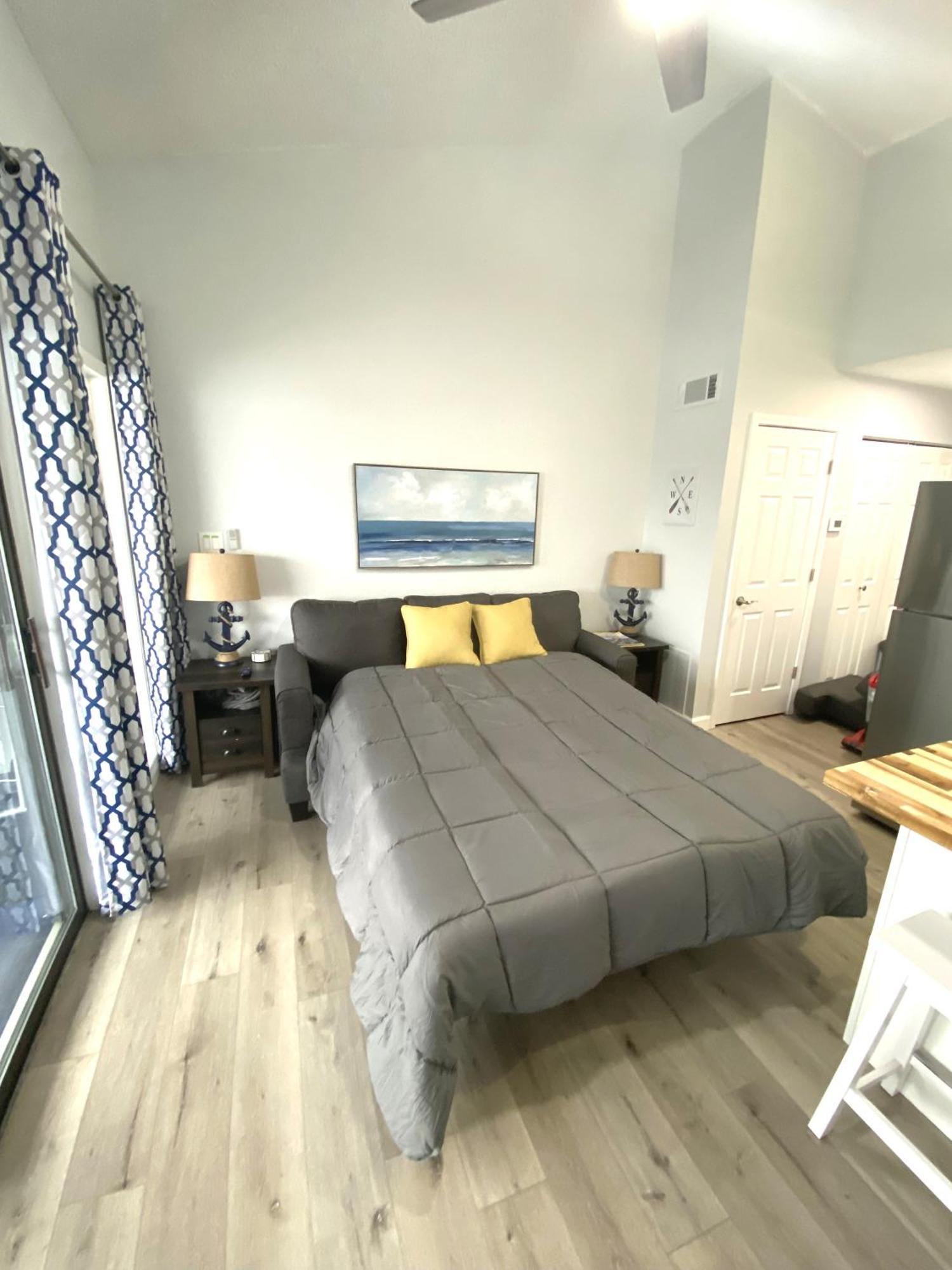 B Lakefront! Remodeled, Boat Slip, Patio Views, Pool, Boat Ramp, Wifi Osage Beach Esterno foto